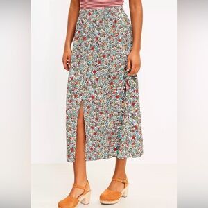 NWT Loft Floral Button Pull On Midi Skirt Size Medium